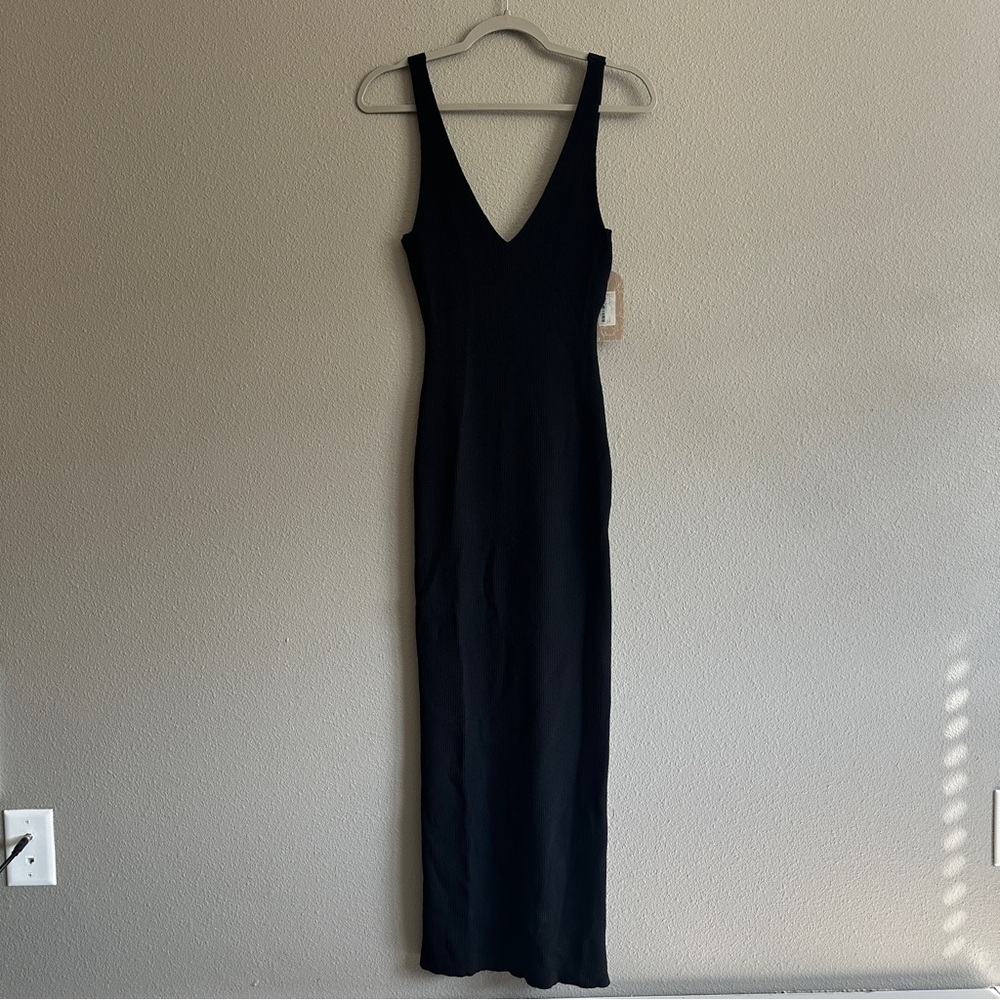 Classic Black V-Neck Maxi Dress